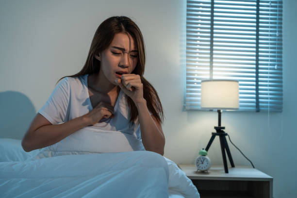 Ho kéo dài về đêm do các bệnh lý mạn tính ở phổi phải làm sao?