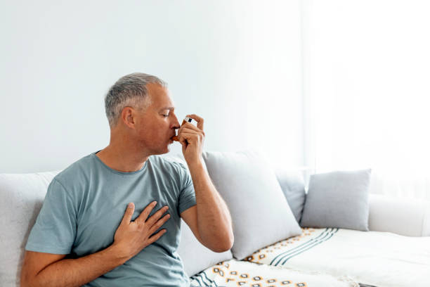 Tìm hiểu các nhóm thuốc điều trị bệnh phổi tắc nghẽn mạn tính